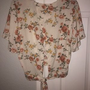 Orange Kiss, large, open back with a tie around the waist, floral pattern